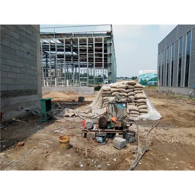 芒康地基下沉注浆加固施工